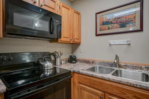 $165,000 | 8 H River Run Drive, Unit H, Bartlett, NH 03812