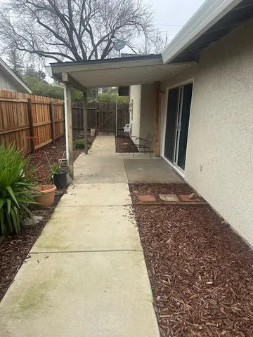 $395,000 | 2420 South Whitney Boulevard, Rocklin, CA 95677