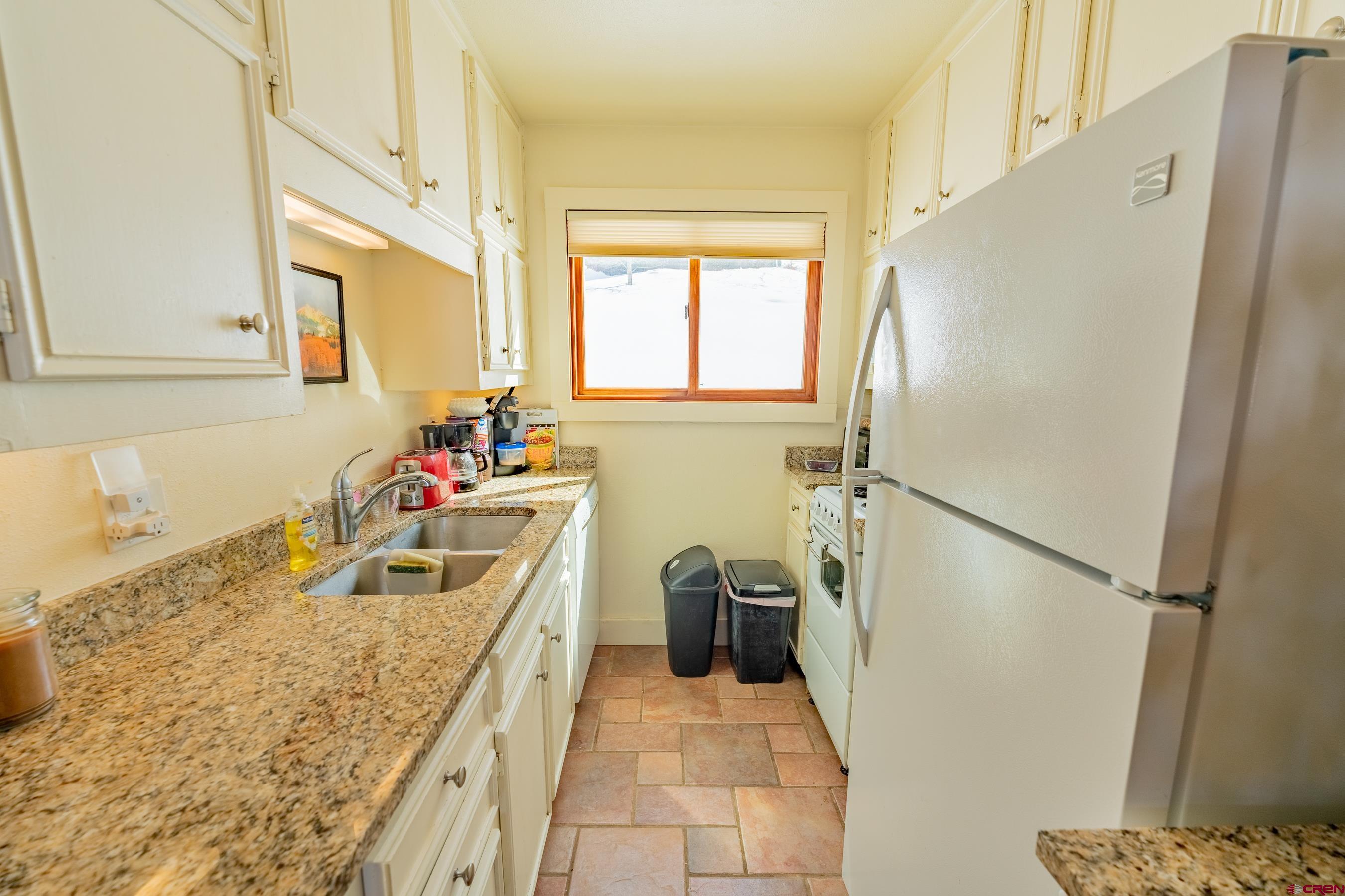 18 Crystal Road, Unit 2E Crested Butte, CO 81225 - Photo 13 of 27 Gallery Image 13