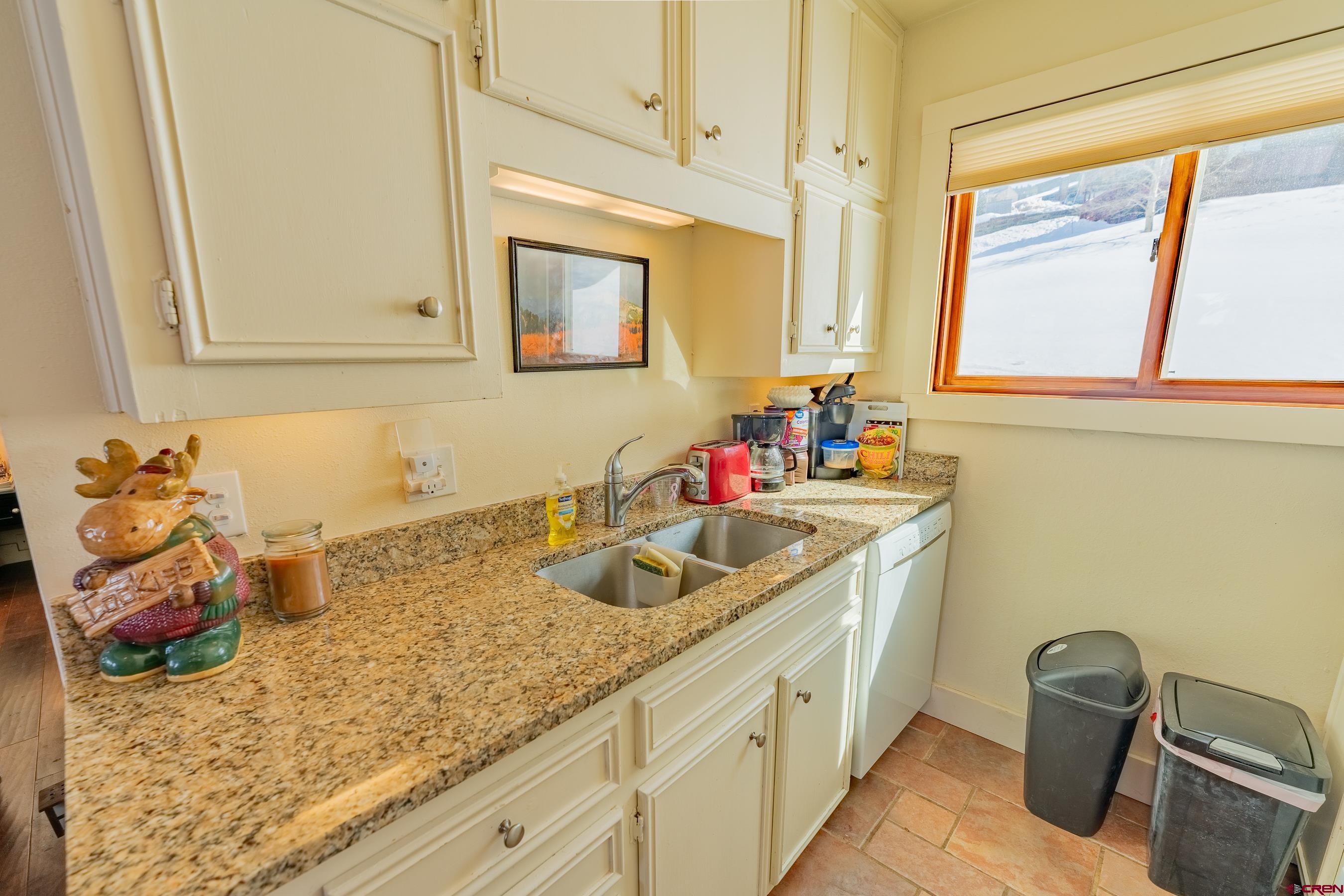 18 Crystal Road, Unit 2E Crested Butte, CO 81225 - Photo 14 of 27 Gallery Image 14