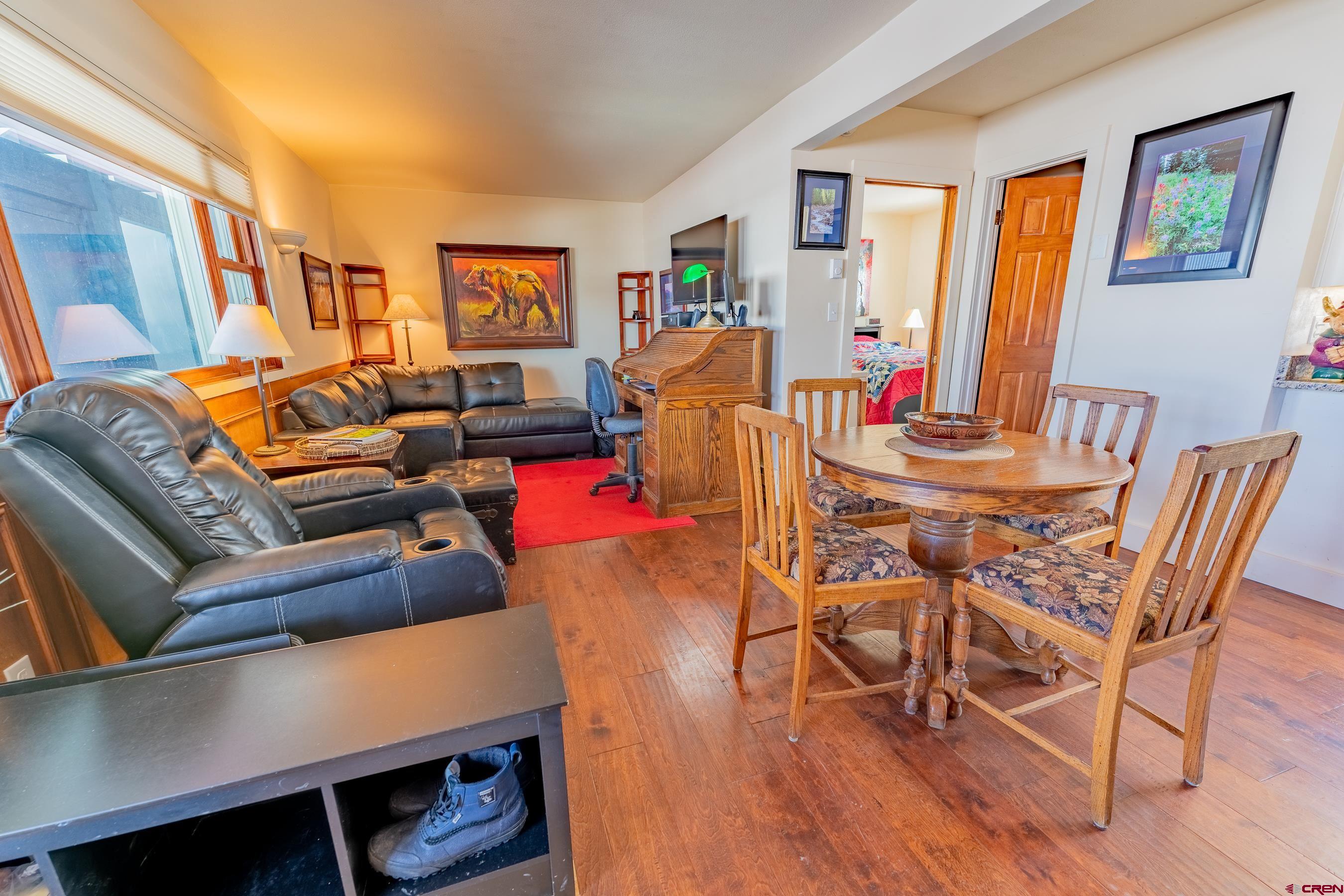 18 Crystal Road, Unit 2E Crested Butte, CO 81225 - Photo 5 of 27 Gallery Image 5