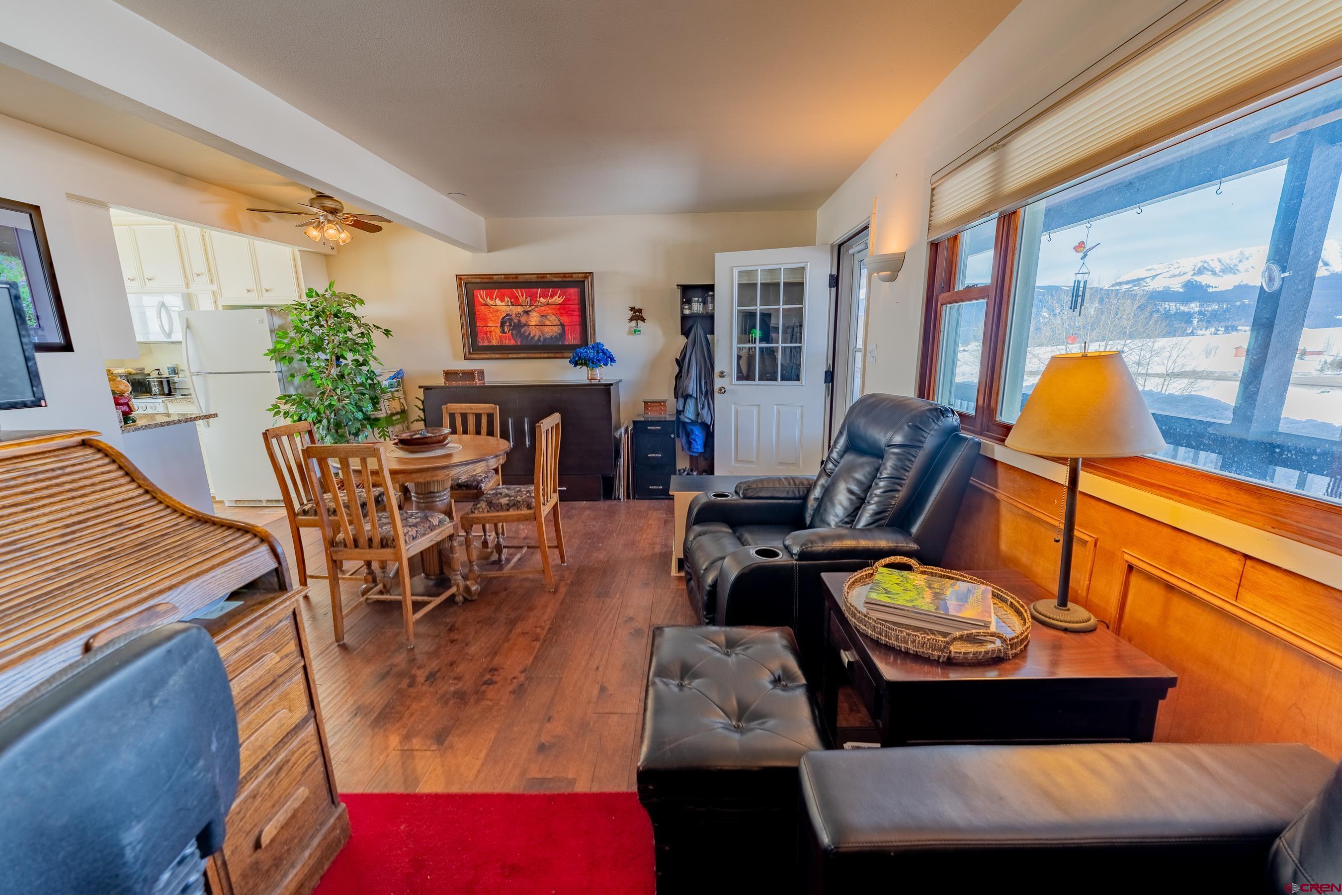 18 Crystal Road, Unit 2E Crested Butte, CO 81225 - Photo 9 of 27 Gallery Image 9