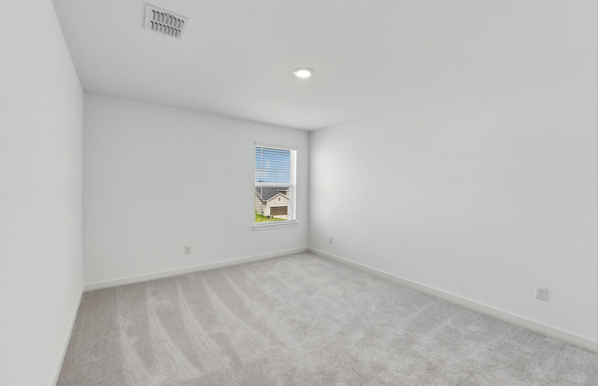 664 Rubber Tree Way Buda, TX 78610 - Photo 18 of 23 Gallery Image 18