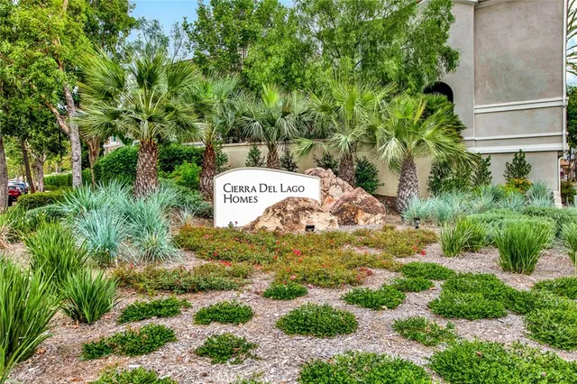 $999,900 | 273 Montana Del Lago Drive, Rancho Santa Margarita, CA 92688