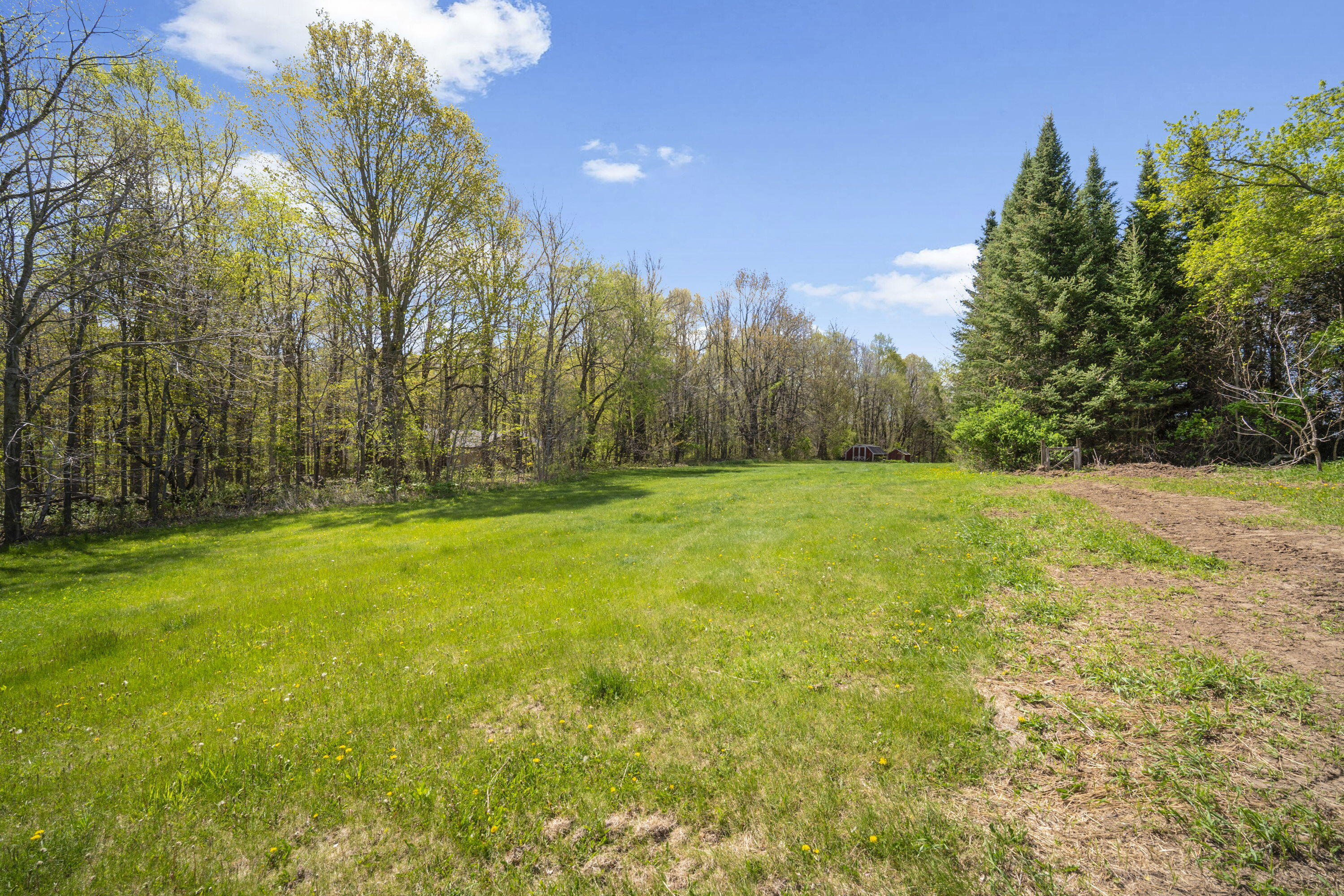 3830 Ridge Road Kewaskum, WI 53040 - Photo 32 of 37 WEST YARD - 2
