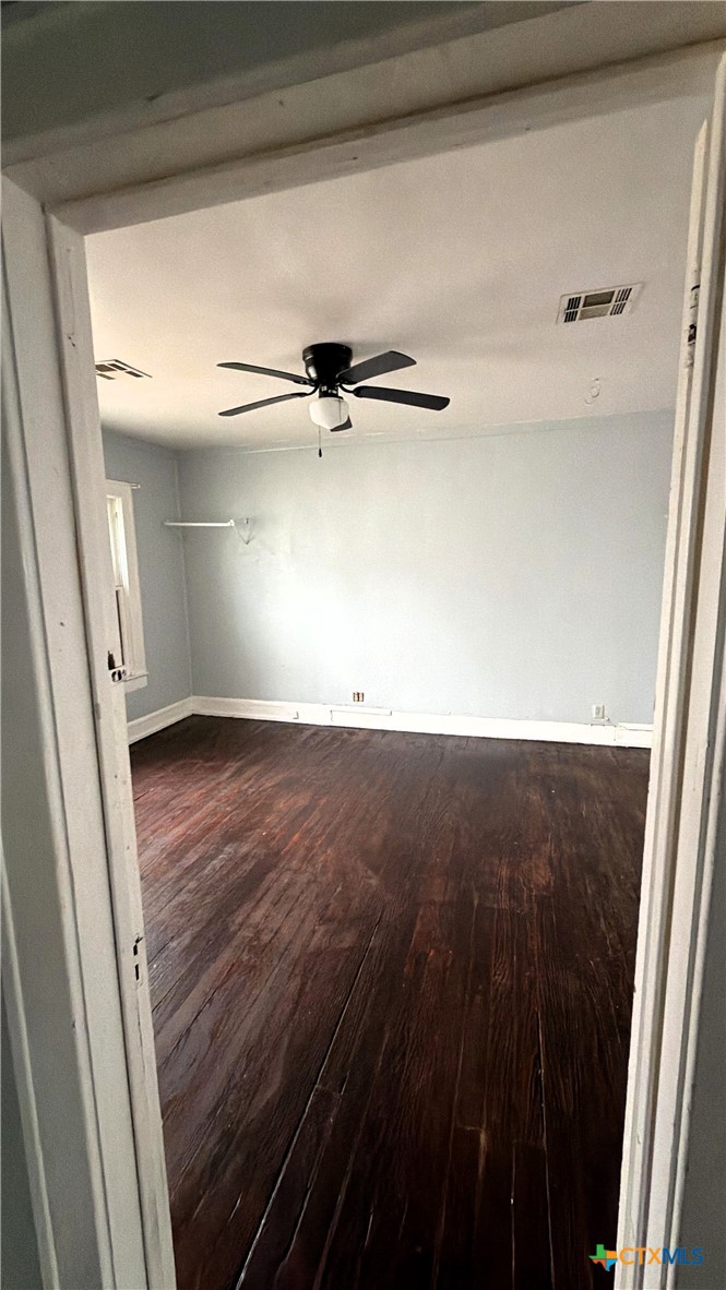 2114 Lyle Avenue Waco, TX 76708 - Photo 3 of 4