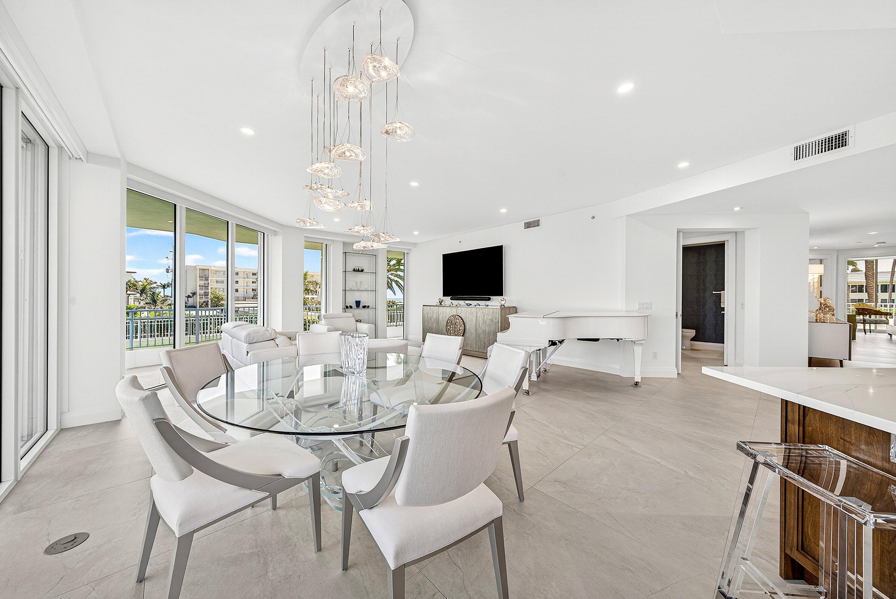 425 South Beach Road, Unit 2O Tequesta, FL 33469 - Photo 16 of 70 Dining Area
