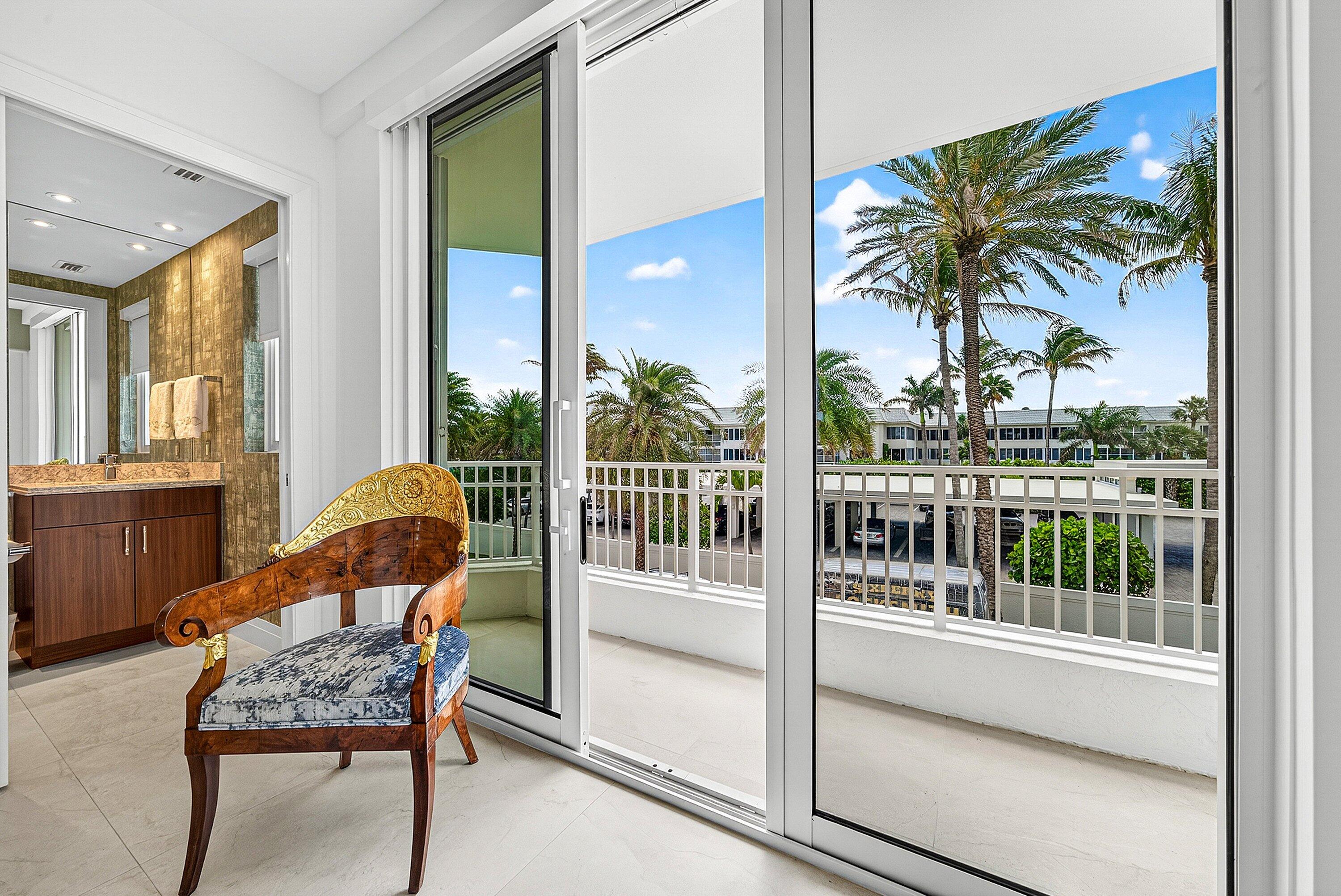 425 South Beach Road, Unit 2O Tequesta, FL 33469 - Photo 33 of 70 Guest Bedroom