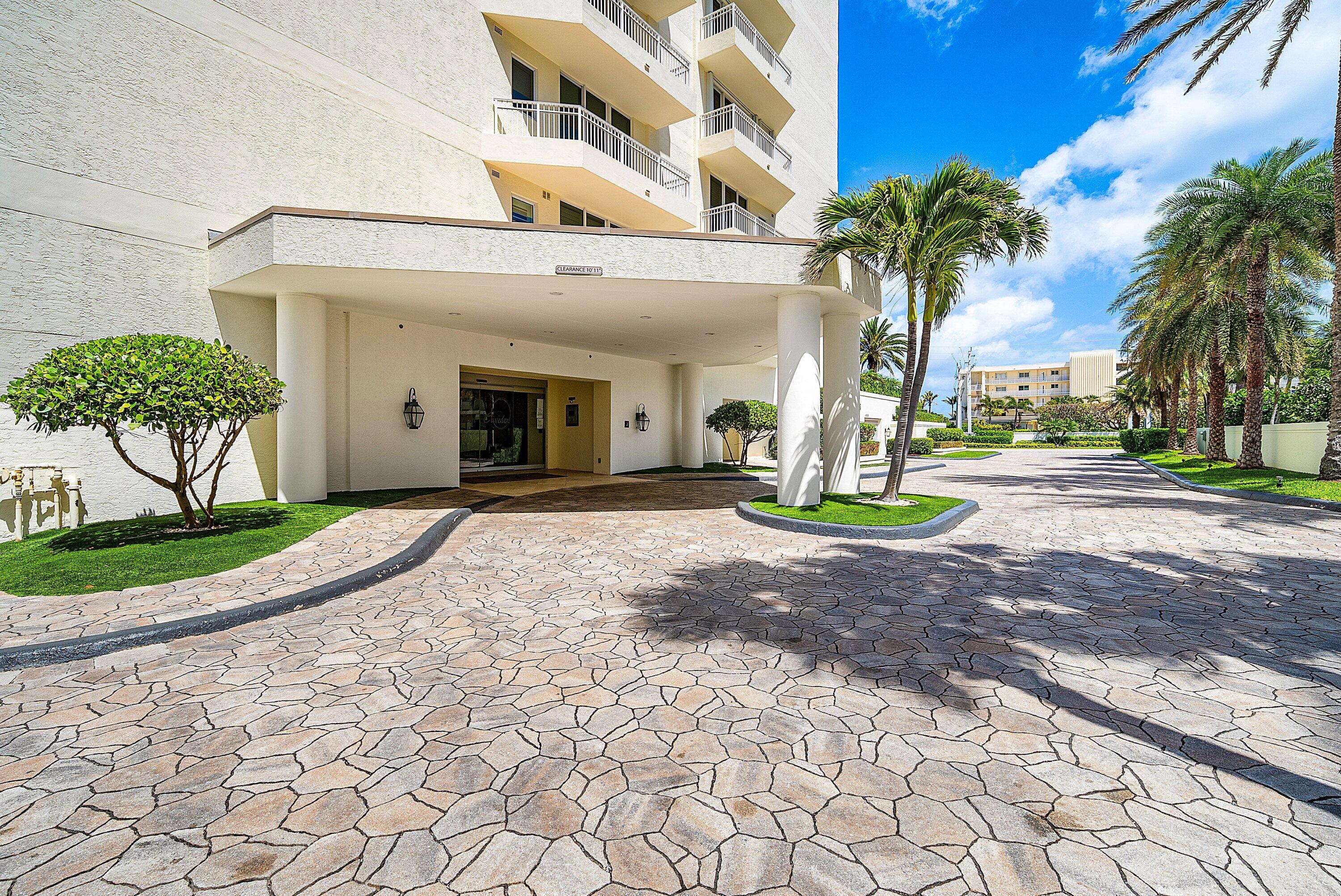 425 South Beach Road, Unit 2O Tequesta, FL 33469 - Photo 56 of 70 Covered Guest Entrance