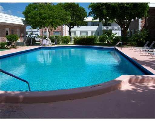 412 South Cypress Road, Unit 229 Pompano Beach, FL 33060 - Photo 10 of 12 Swimming Pool/Hot Tub/Sauna