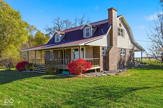 $385,000 | 3183 West 500 South, Shelbyville, IN 46176