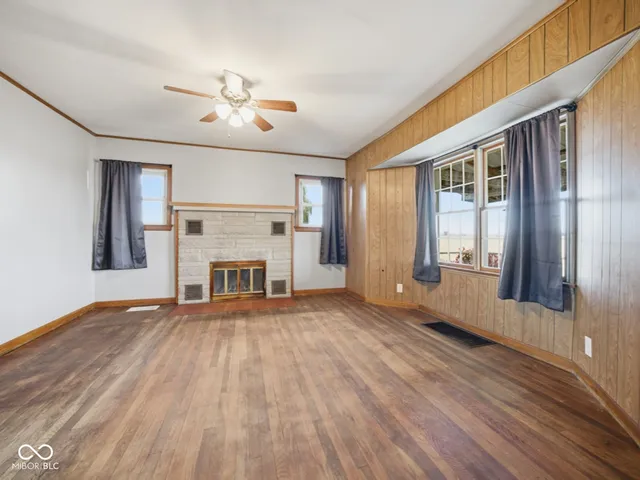 $385,000 | 3183 West 500 South, Shelbyville, IN 46176