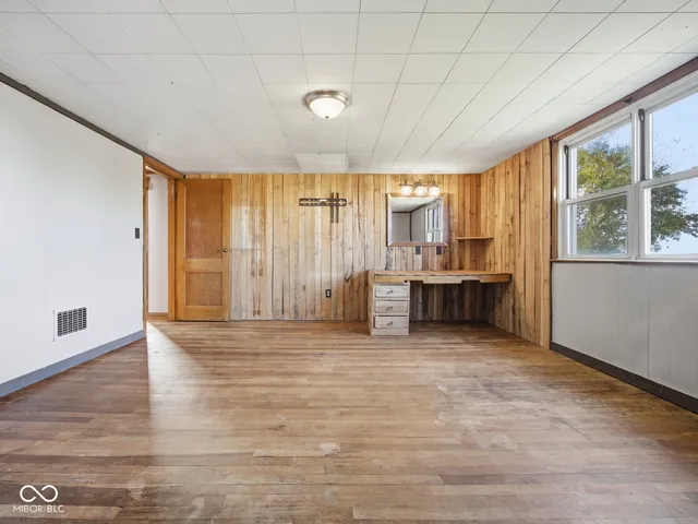 $385,000 | 3183 West 500 South, Shelbyville, IN 46176