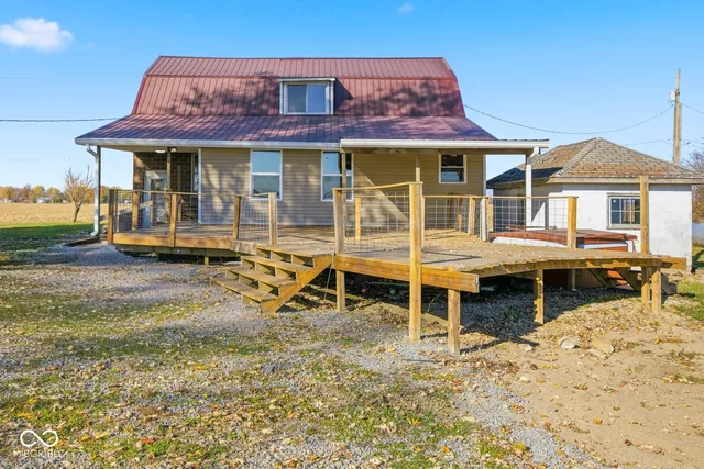 $385,000 | 3183 West 500 South, Shelbyville, IN 46176