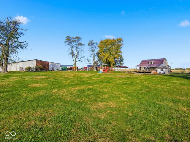$385,000 | 3183 West 500 South, Shelbyville, IN 46176