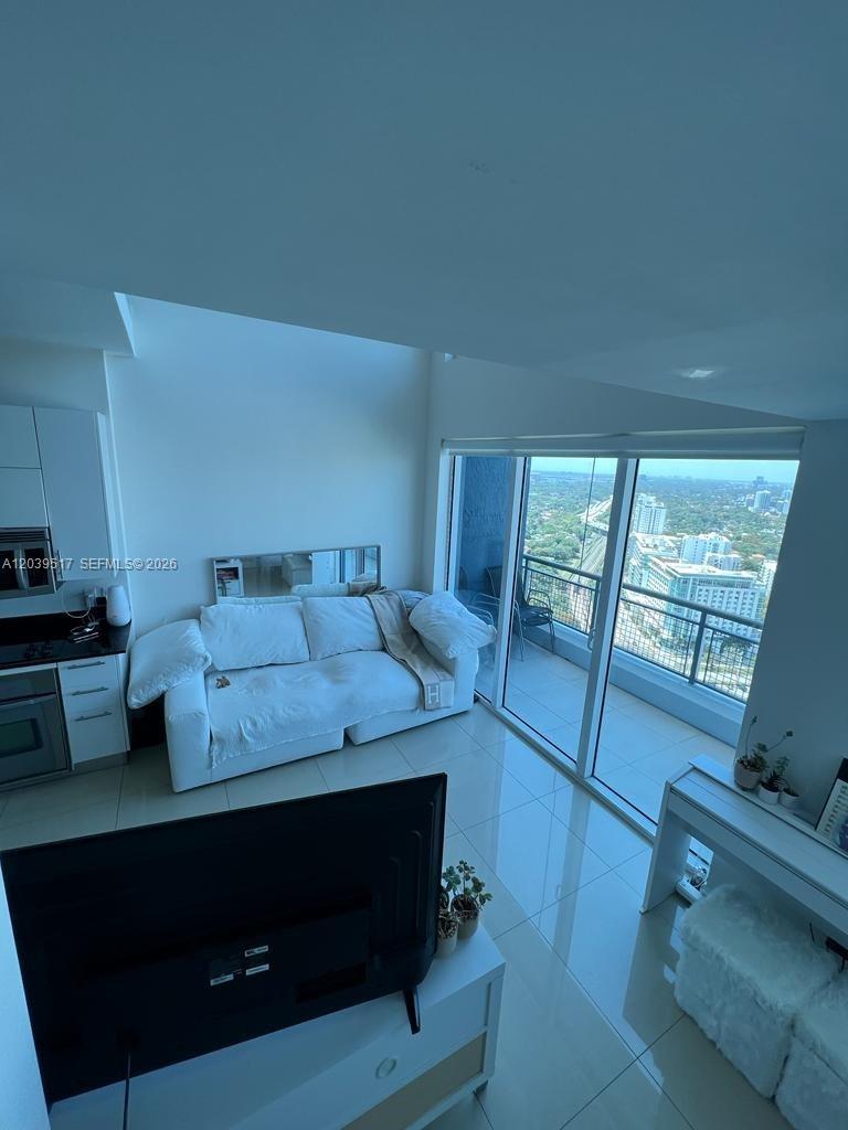 60 Southwest 13th Street, Unit 2819 Miami, FL 33130 - Photo 13 of 14