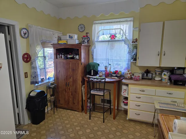 a view of living room with furniture and furniture
