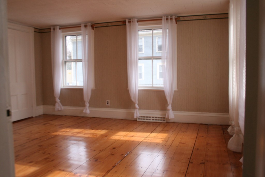 46 Maple Street Middleton, MA 01949 - Photo 11 of 27 Gallery Image 11