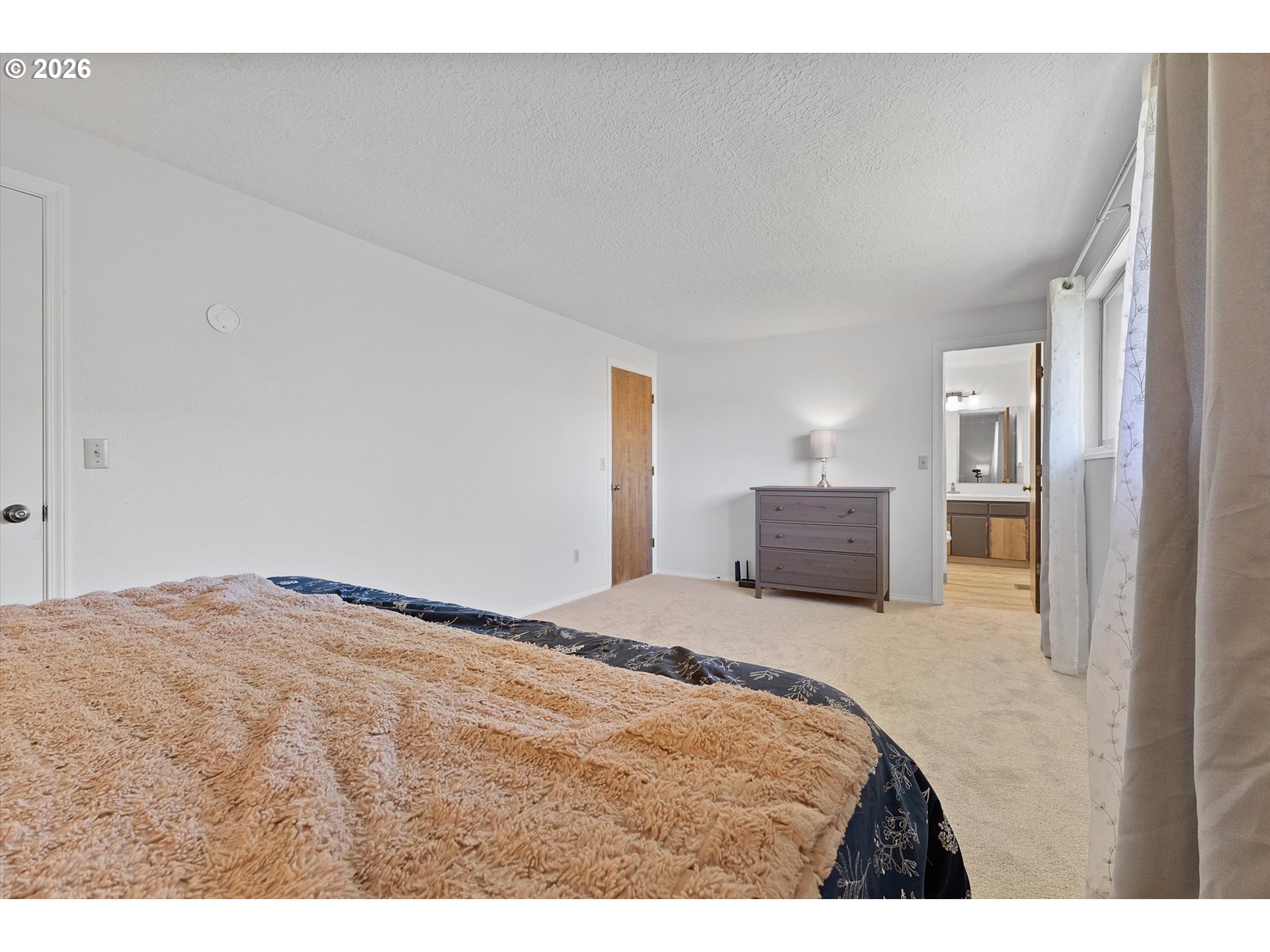 2951 Northwest Kent Street Camas, WA 98607 - Photo 16 of 37