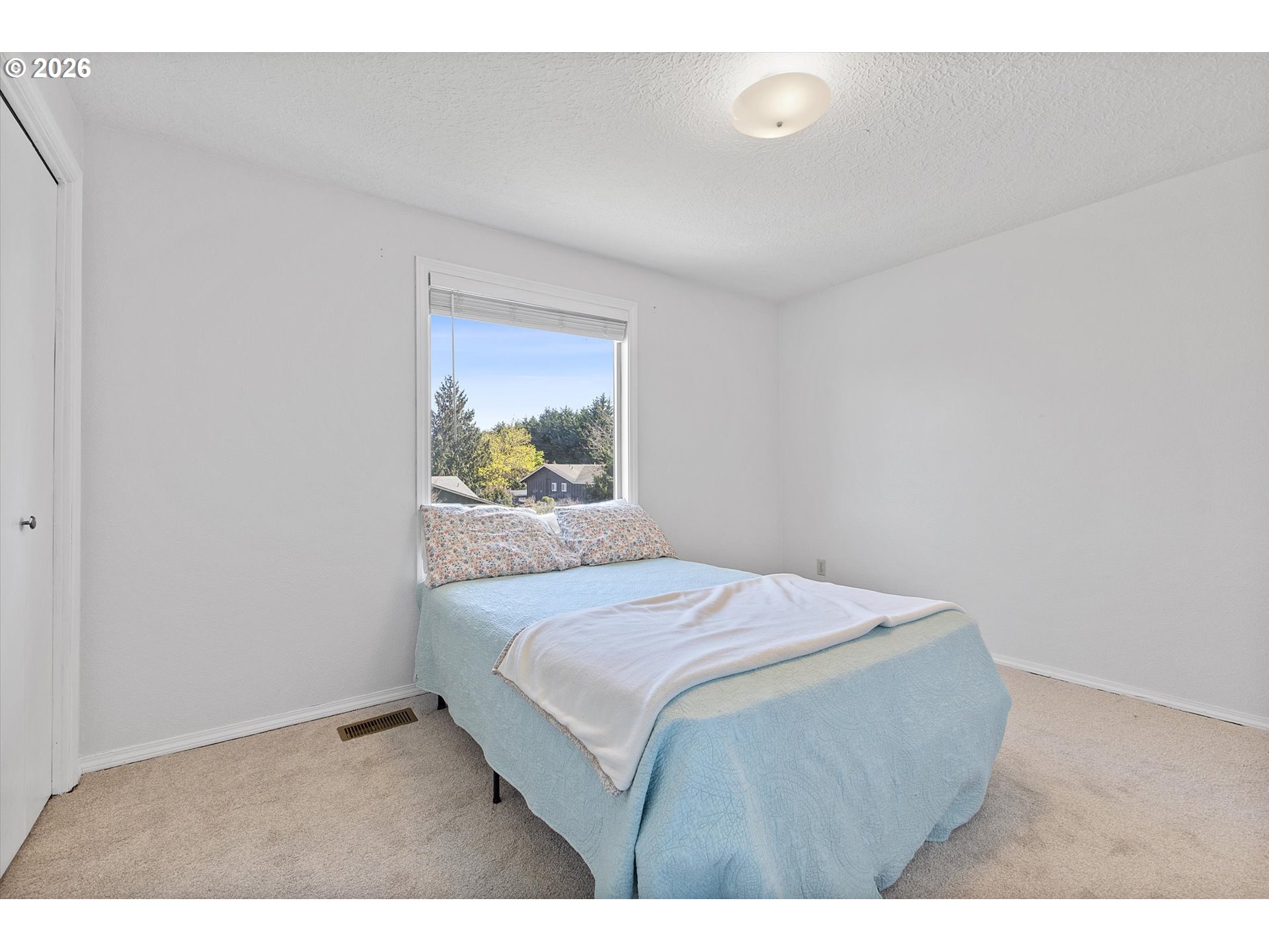 2951 Northwest Kent Street Camas, WA 98607 - Photo 20 of 37