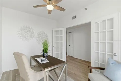 $800,000 | 7932 Sailboat Key Boulevard South, Unit 701, South Pasadena, FL 33707