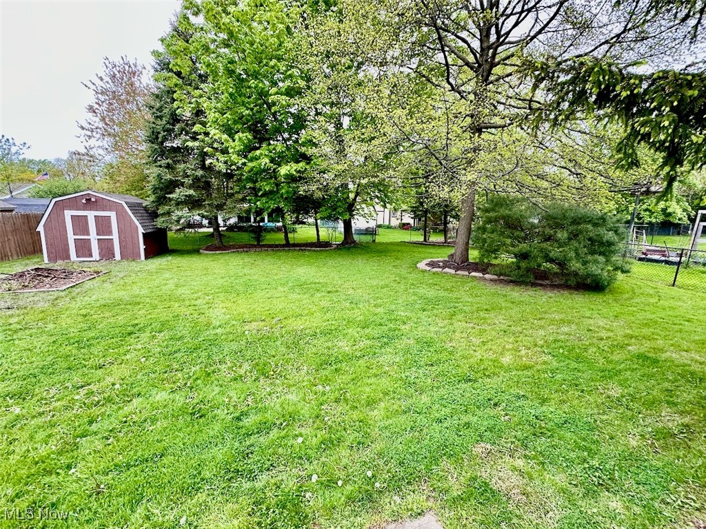 5571 Reef Road Mentor, OH 44060 - Photo 34 of 37 Gallery Image 34