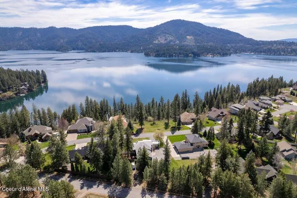 $1,375,000 | 4263 East Burchell Drive, Hayden, ID 83835