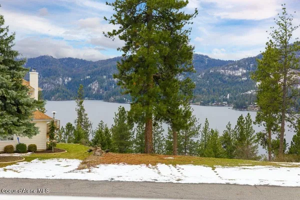 $1,375,000 | 4263 East Burchell Drive, Hayden, ID 83835
