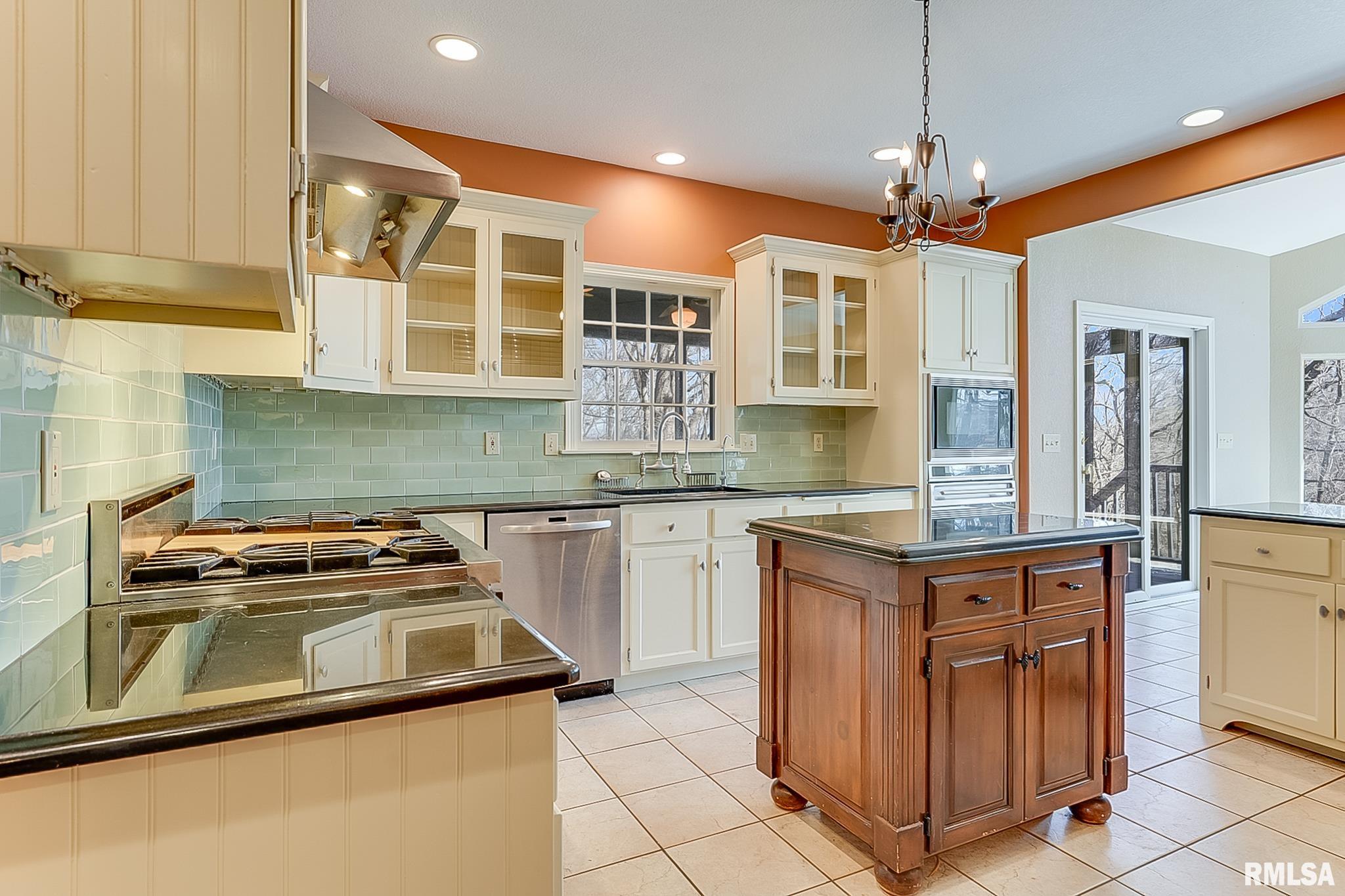 100 West Windflower Way Dunlap, IL 61525 - Photo 21 of 86 Gallery Image 21