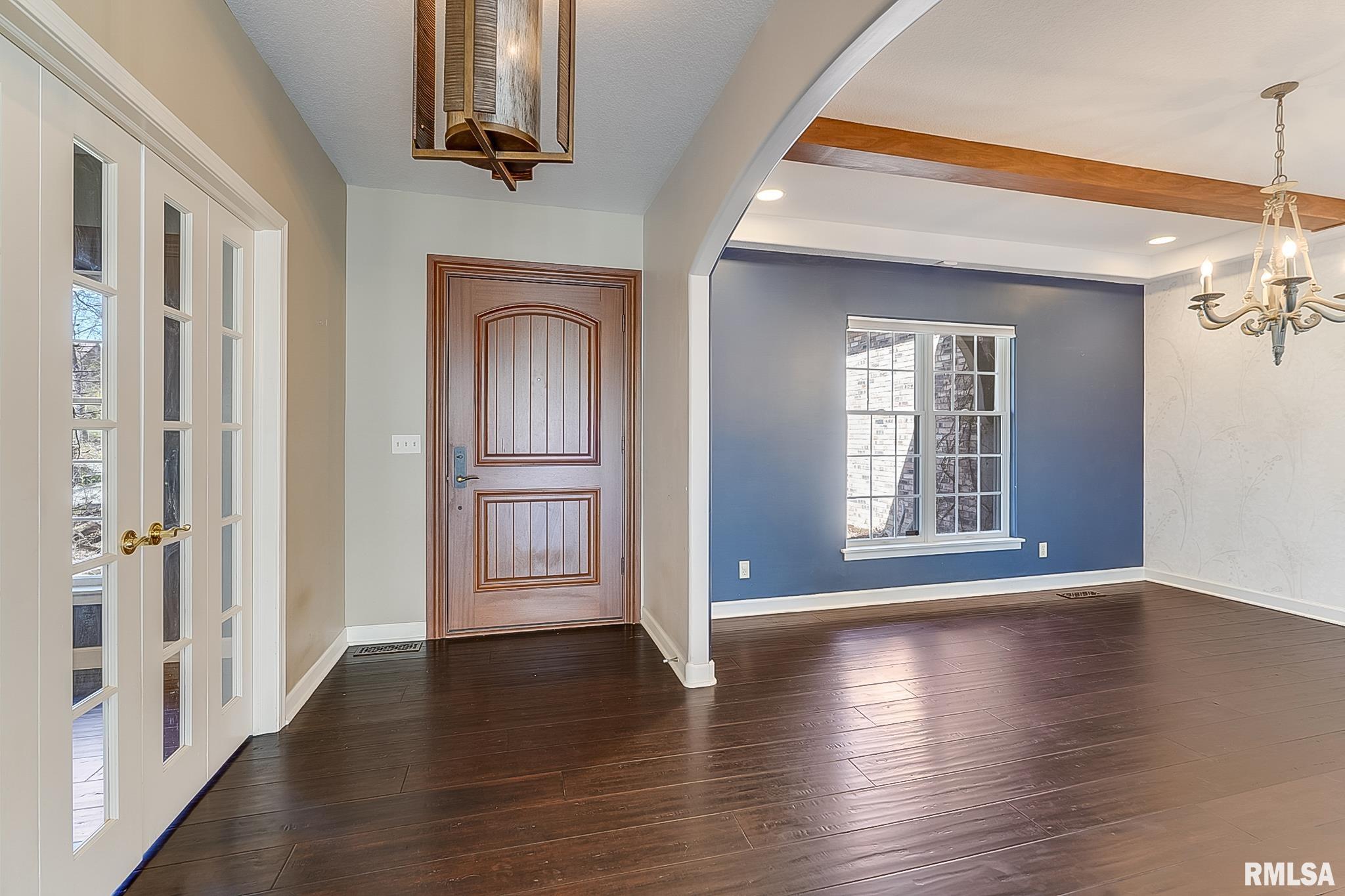100 West Windflower Way Dunlap, IL 61525 - Photo 10 of 86 Gallery Image 10
