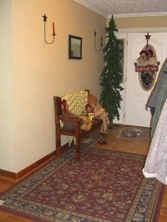 891 Pine Grove School Road London, KY 40744 - Photo 8 of 26 Foyer