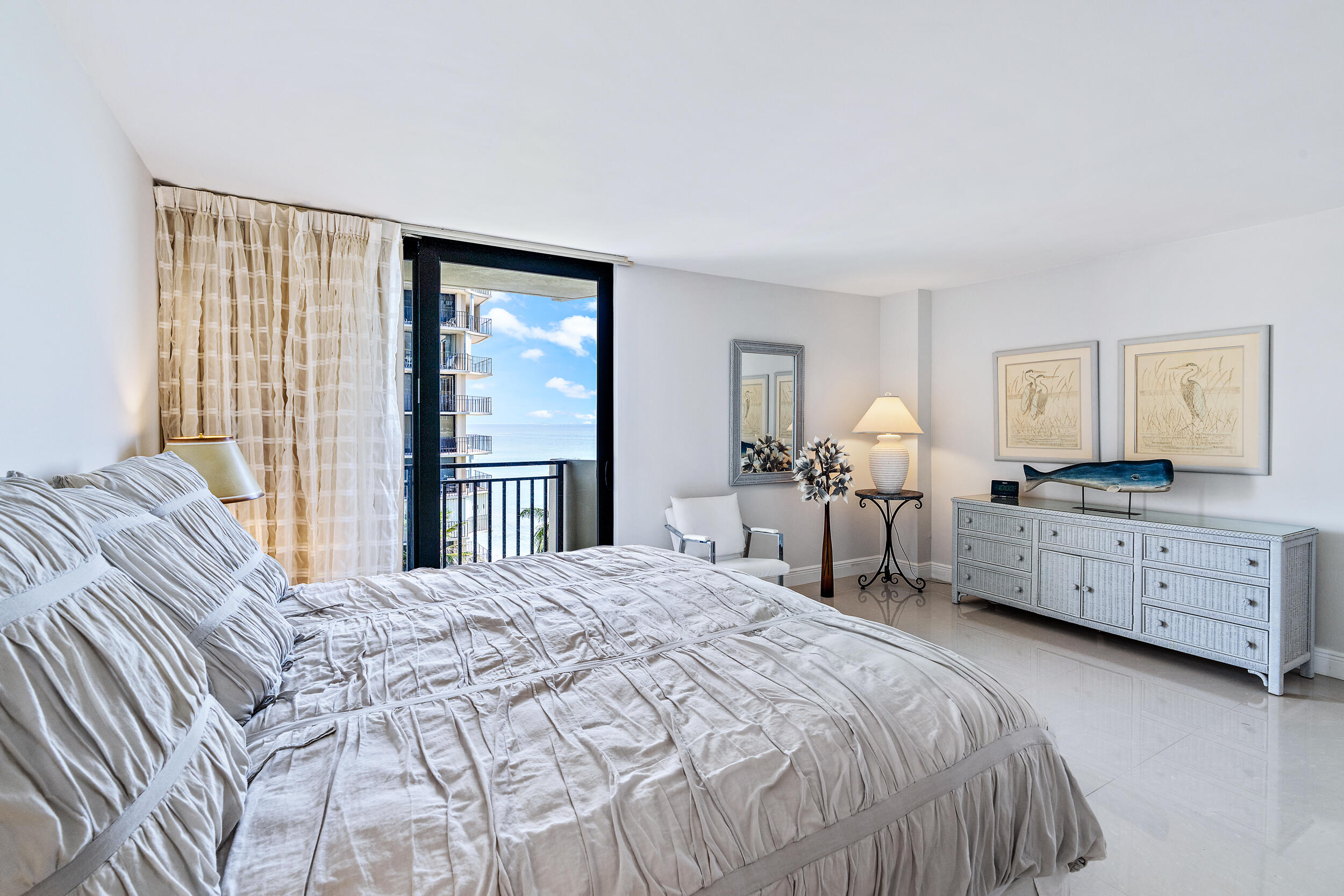 5460 North Ocean Drive, Unit 7A Riviera Beach, FL 33404 - Photo 7 of 38 5460 N Ocean Dr #7A-2