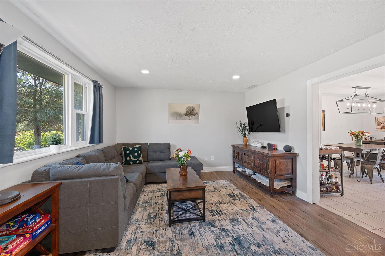4661 Summerside Road Cincinnati, OH 45244 - Photo 10 of 28 Gallery Image 10