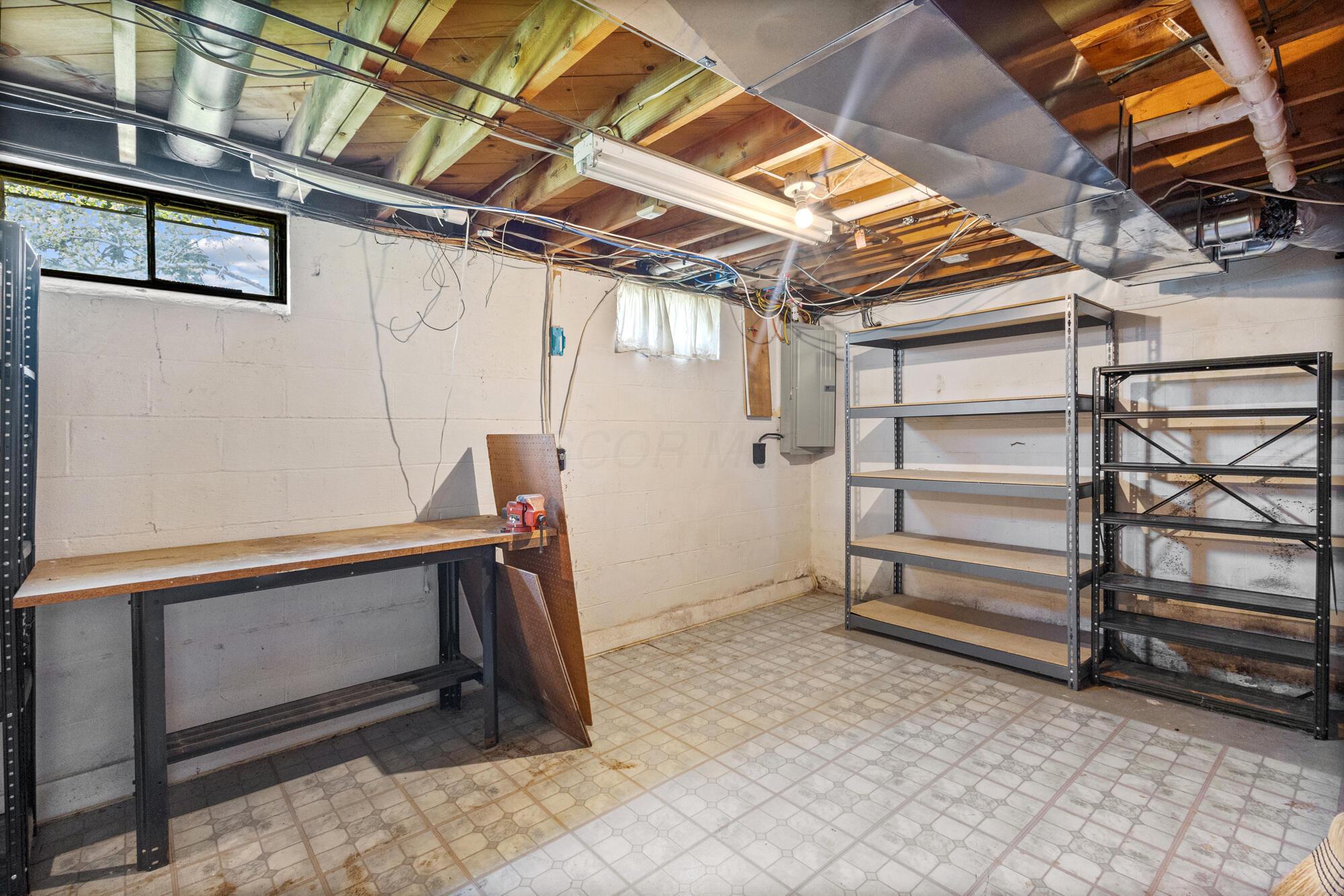 3329 Clime Road Columbus, OH 43223 - Photo 30 of 44 31_cs9a6618
