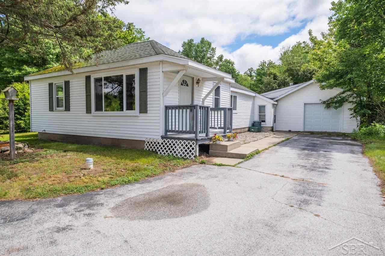 12557 Nichols Road Burt, MI 48417 - Photo 1 of 33