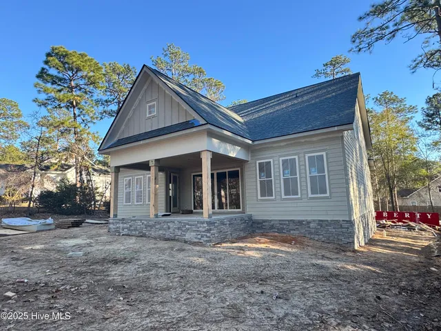$1,300,000 | 305 Burning Tree Road, Pinehurst, NC 28374