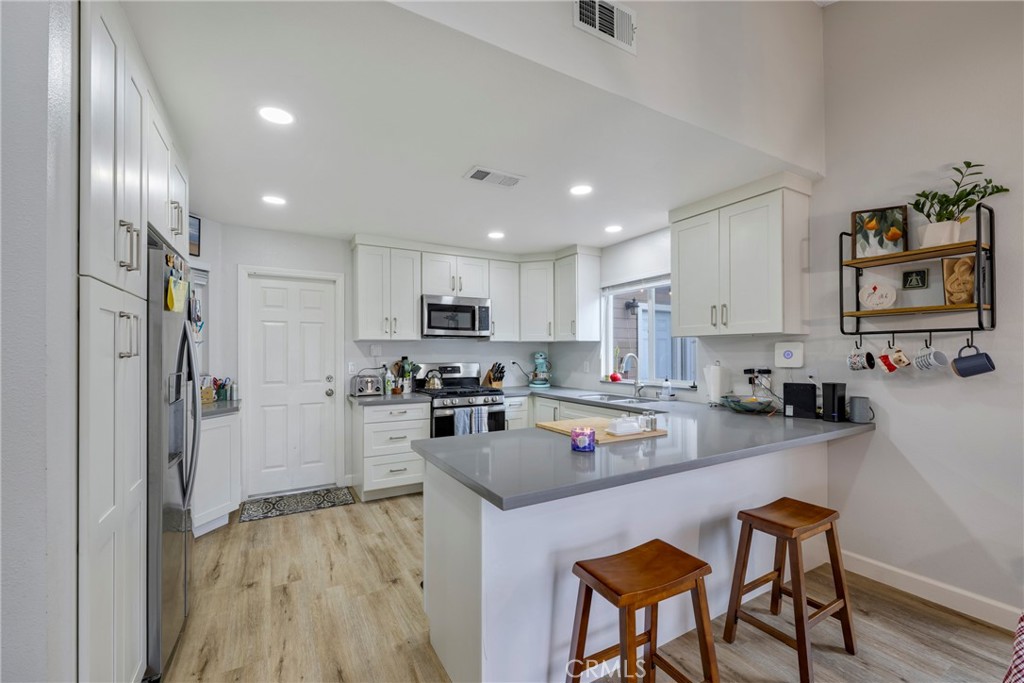 5493 Conestoga Lane Riverside, CA 92504 - Photo 16 of 44