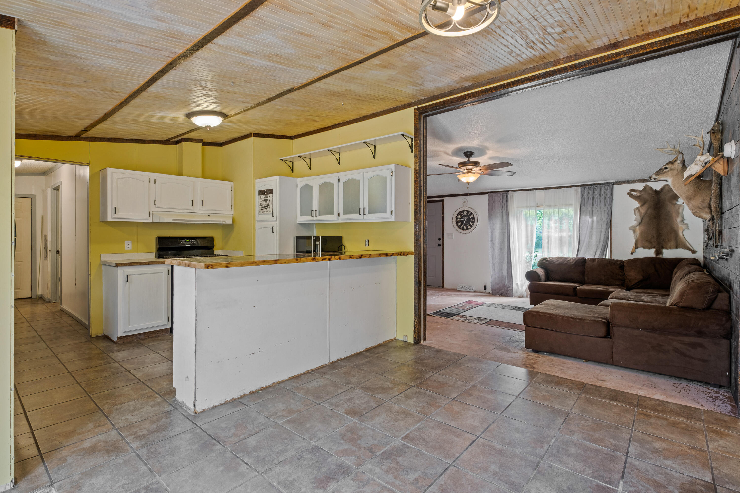 663 South Maple Island Road Muskegon, MI 49442 - Photo 8 of 30 Photo-27