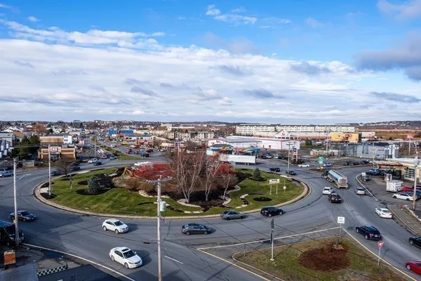 a picture of city view
