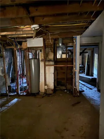 $140,000 | 931 Sandusky Avenue, Kansas City, KS 66101