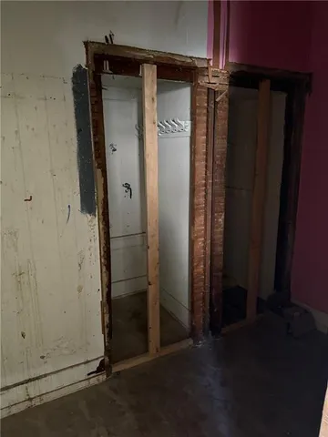 $140,000 | 931 Sandusky Avenue, Kansas City, KS 66101