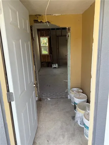 $140,000 | 931 Sandusky Avenue, Kansas City, KS 66101