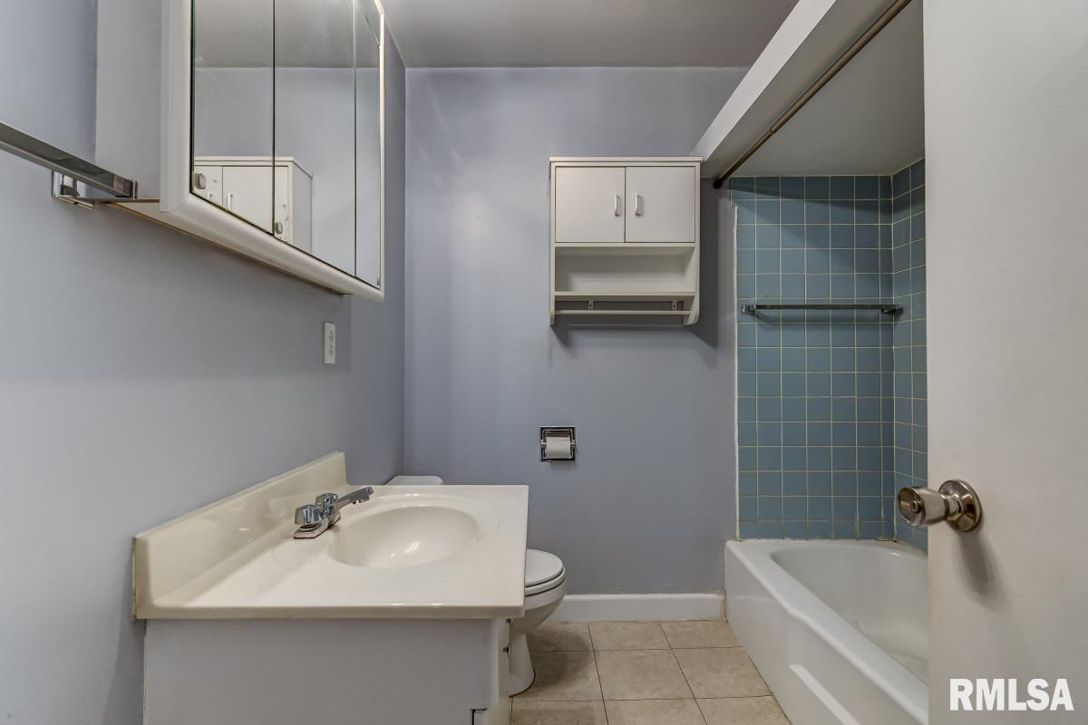 417 West Canedy Street Springfield, IL 62704 - Photo 14 of 25 Gallery Image 14