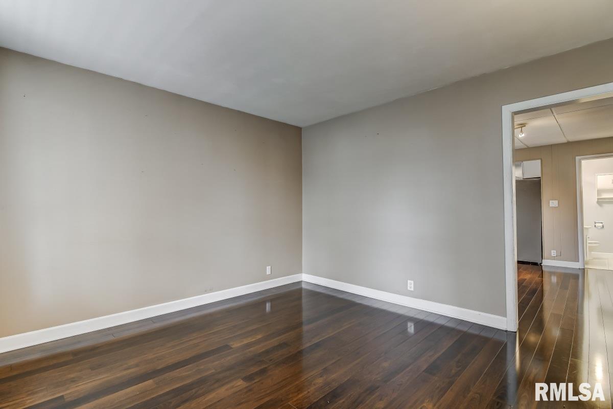 417 West Canedy Street Springfield, IL 62704 - Photo 8 of 25 Gallery Image 8