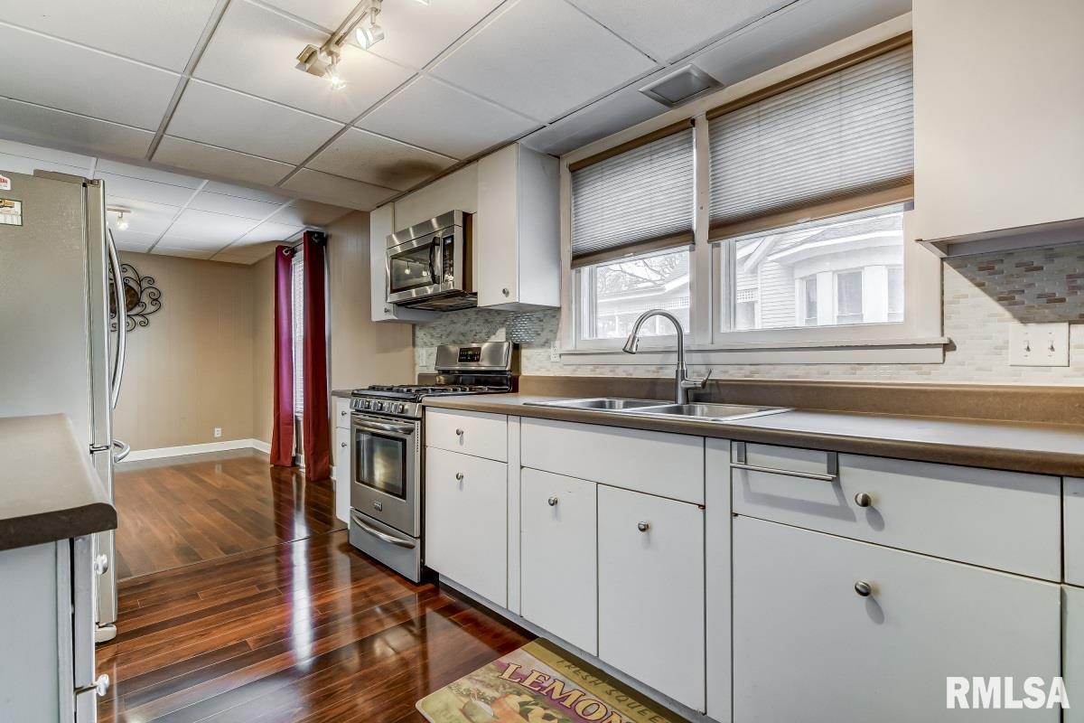 417 West Canedy Street Springfield, IL 62704 - Photo 10 of 25 Gallery Image 10