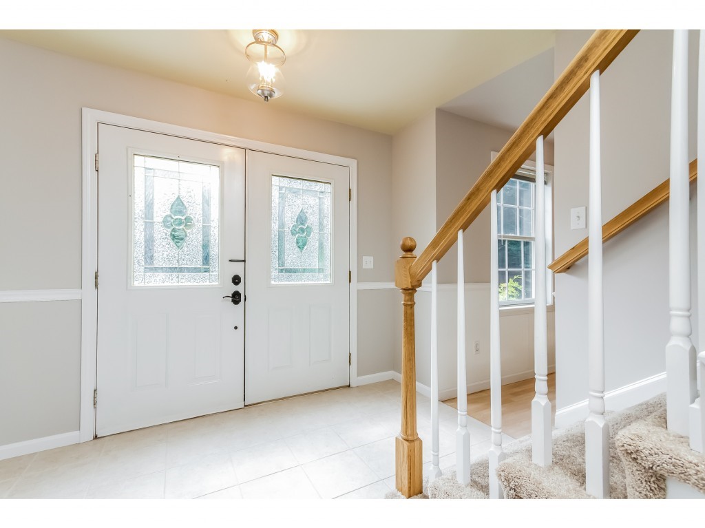 511 Shaker Road Concord, NH 03301 - Photo 3 of 36