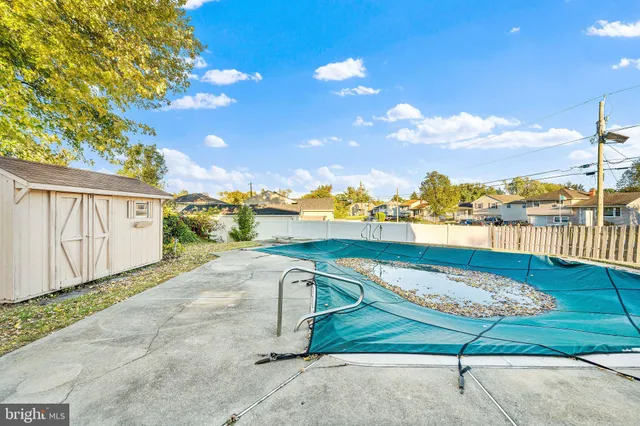 $380,000 | 531 Estelle Avenue, Blackwood, NJ 08012