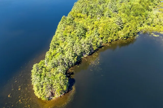 $245,000 | 104-10 St Canaan Me 04924, Skowhegan, ME 04976