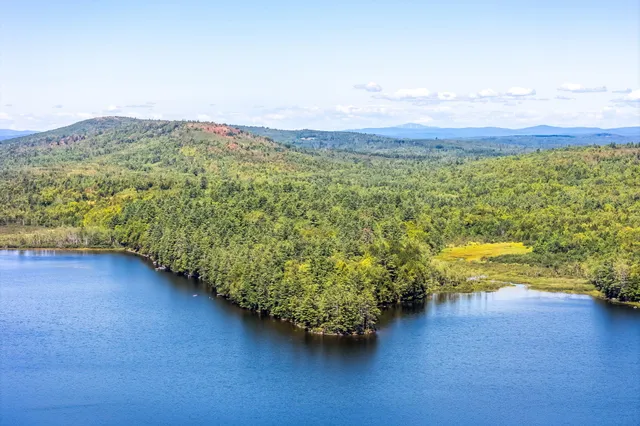 $245,000 | 104-10 St Canaan Me 04924, Skowhegan, ME 04976