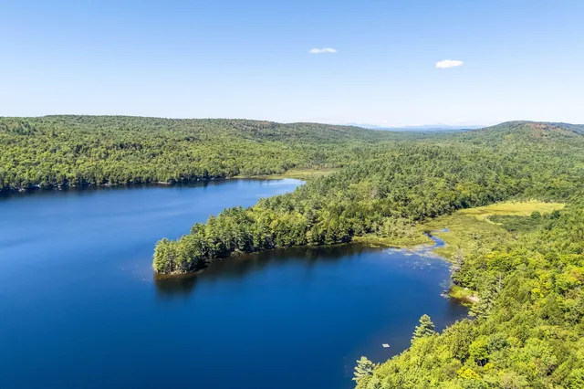 $245,000 | 104-10 St Canaan Me 04924, Skowhegan, ME 04976